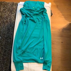 Pullover, lightweight hoodie